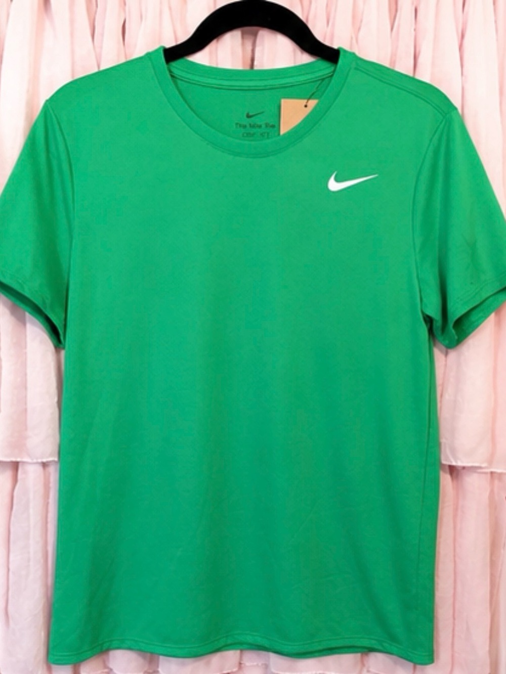 Nike Women’s Green Dri-FIT Short Sleeve Tee NWT